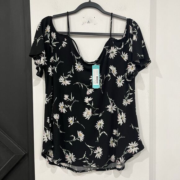 Stitch Fix Tops - NWT Stitch Fix Kaileigh Valette Black Daisy Cold Shoulder Top Size XL